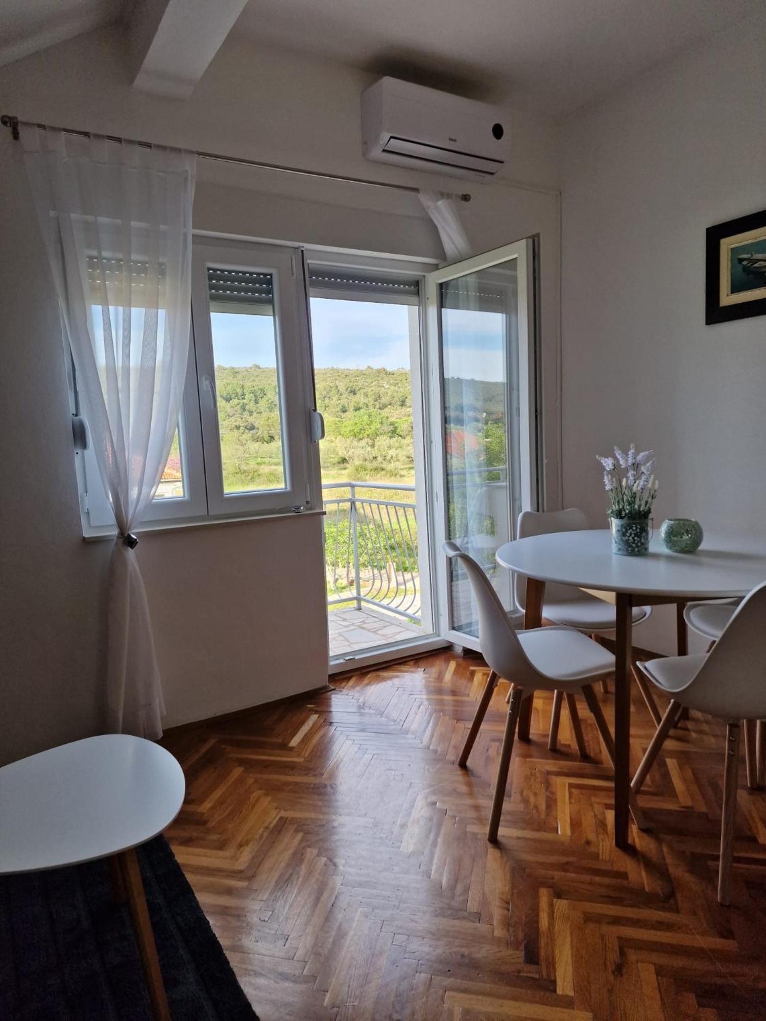 Apartmani Zinda Sukošan المظهر الخارجي الصورة