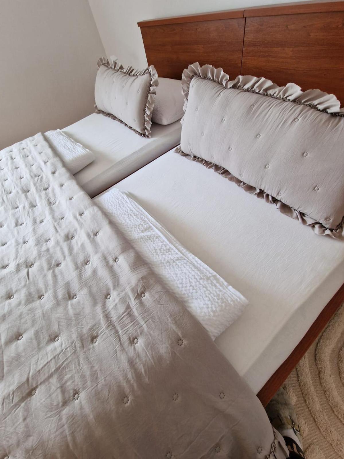 Apartmani Zinda Sukošan المظهر الخارجي الصورة